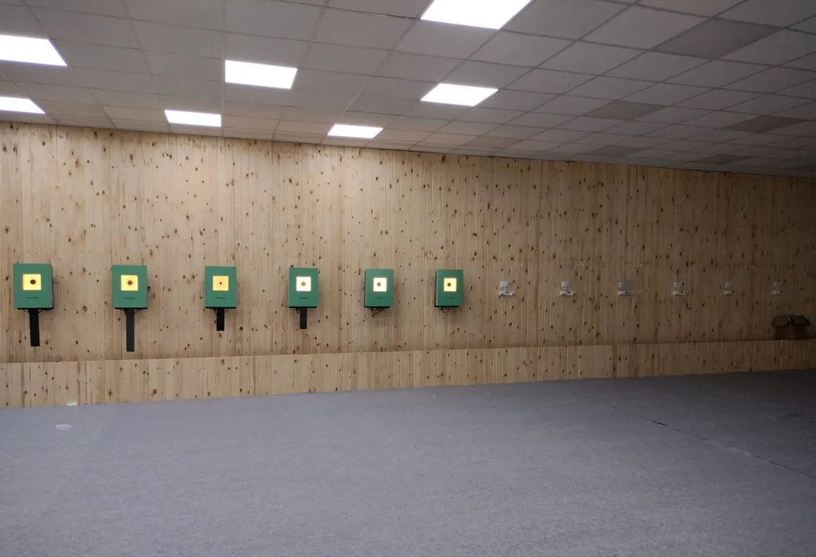Tachus 10 electronic target lanes at a shooting range
