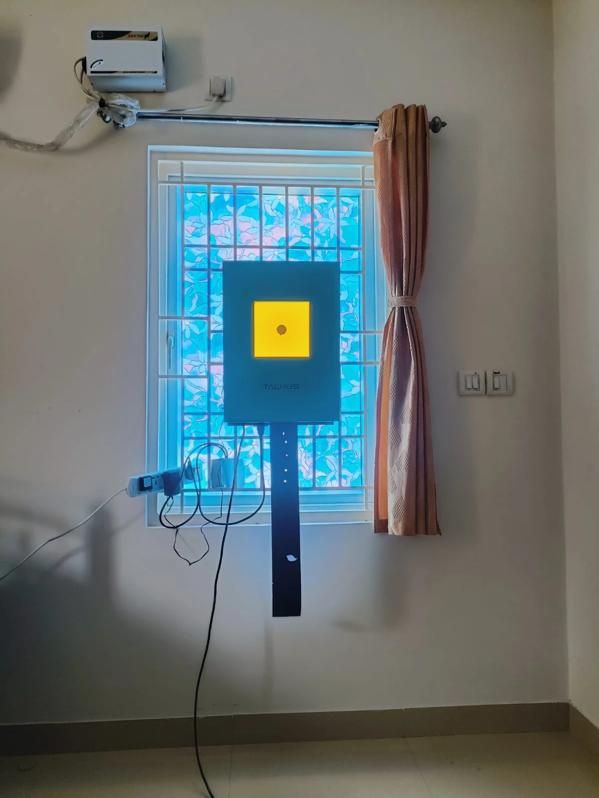 Tachus 10 electronic target in a home training lane